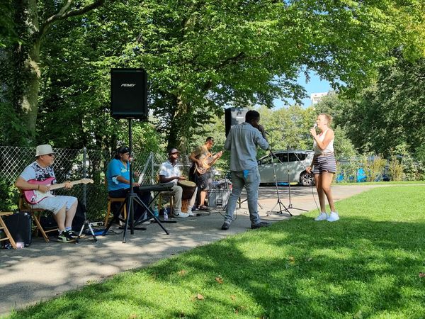 Connect People tous les artistes